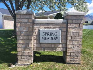 Community / neighborhood sign with fence