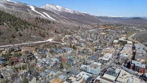Aerial view with a mountain view