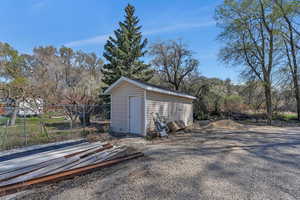 shed