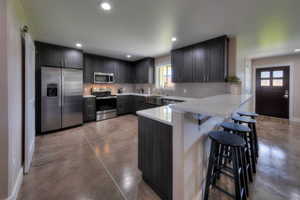 Photo 3 of 17  TANGREN CIR