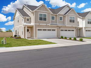 End unit means only one neighbor connected plus tons of extra natural light from all the additional windows