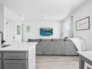 Neutral decor, lots of natural light, tall ceilings and an upgraded kitchen.