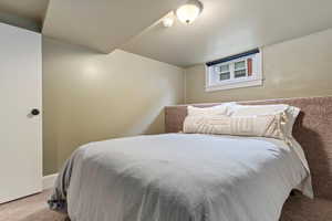 Bedroom with carpet