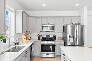 Photo 11 of 3893 W HOLBROOK WAY