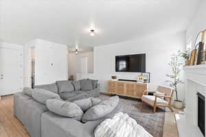 Photo 6 of 3893 W HOLBROOK WAY