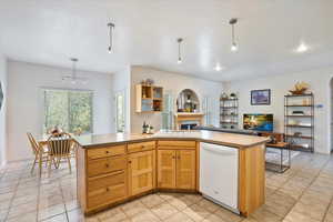 Large island in kitchen.