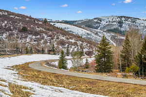 View of mountain feature