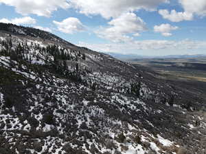 View of mountain feature