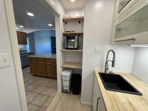 Photo 51 of 602 S EDGEWOOD DR #125