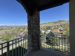 Photo 83 of 602 S EDGEWOOD DR #125