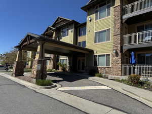 Photo 8 of 602 S EDGEWOOD DR #125