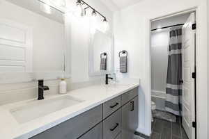 Photo 40 of 809 N 1490 E