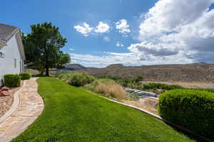 View of yard with a mountain view