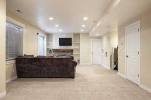 Photo 16 of 807 E 2900 N