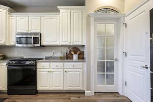 Photo 10 of 807 E 2900 N