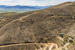 View of mountain feature