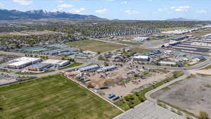Bird's eye view featuring a mountain view