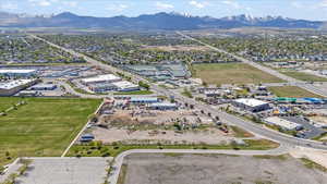 Bird's eye view featuring a mountain view