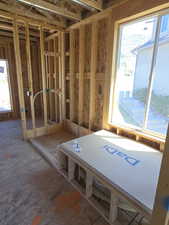 Miscellaneous room with plenty of natural light