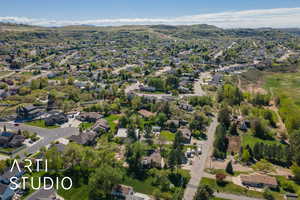 Aerial view with a residential view and a mountain view