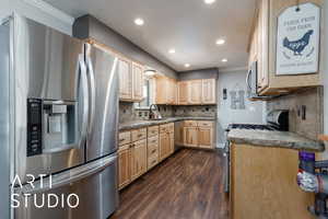 Photo 11 of 2525 E 7800 S