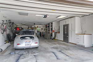 6- car detached Garage