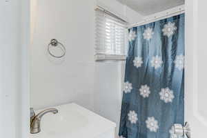 Photo 16 of 1135 W 200 N