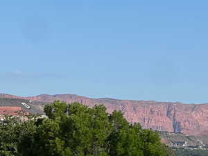 View of mountain feature