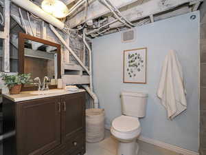Photo 32 of 1453 E VINE ST