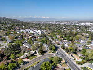 Drone / aerial view featuring a mountain view