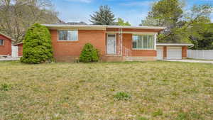 2 car garage connected by a breezeway