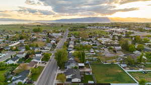 Aerial view featuring a residential view and a mountain view