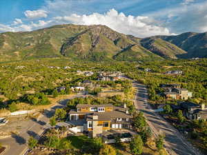 Bird's eye view with a mountain view and a residential view