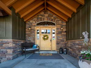 Photo 4 of 3540 N ELKVIEW DR
