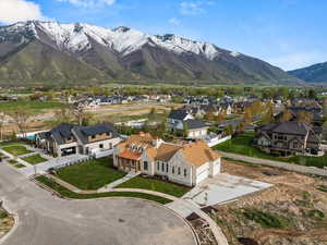 View of mountain feature with a residential view