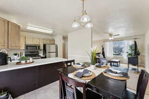 Photo 11 of 668 N 1370 W