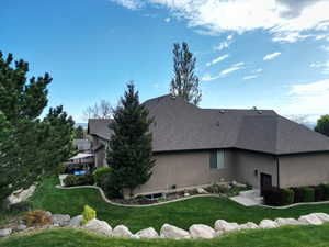 Spacious corner lot with stunning views of the valley and mountains from every angle.