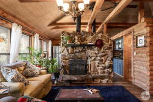Photo 3 of 9290 E BOBCAT HAVEN LN