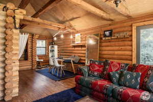 Photo 5 of 9290 E BOBCAT HAVEN LN