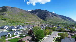 View of mountain feature featuring a residential view