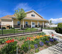 Photo 1 of 598 W 1620 S