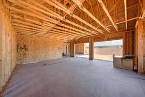 Misc room featuring concrete flooring