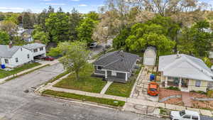 Bird's eye view with a residential view