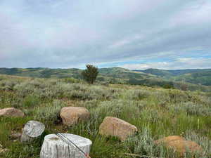 View of mountain feature