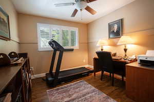 Photo 14 of 5716 S MAPLEWOOD DR