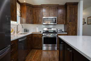 Photo 9 of 5716 S MAPLEWOOD DR