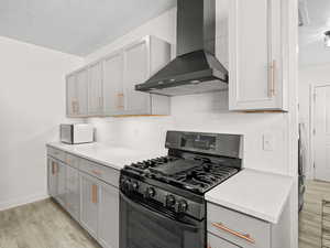 Photo 10 of 259 W FERN AVE