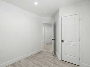 Photo 19 of 259 W FERN AVE