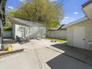 Photo 28 of 259 W FERN AVE
