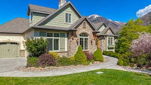 Photo 1 of 680 S OAK DR